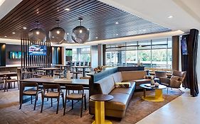 Springhill Suites By Marriott Canfield